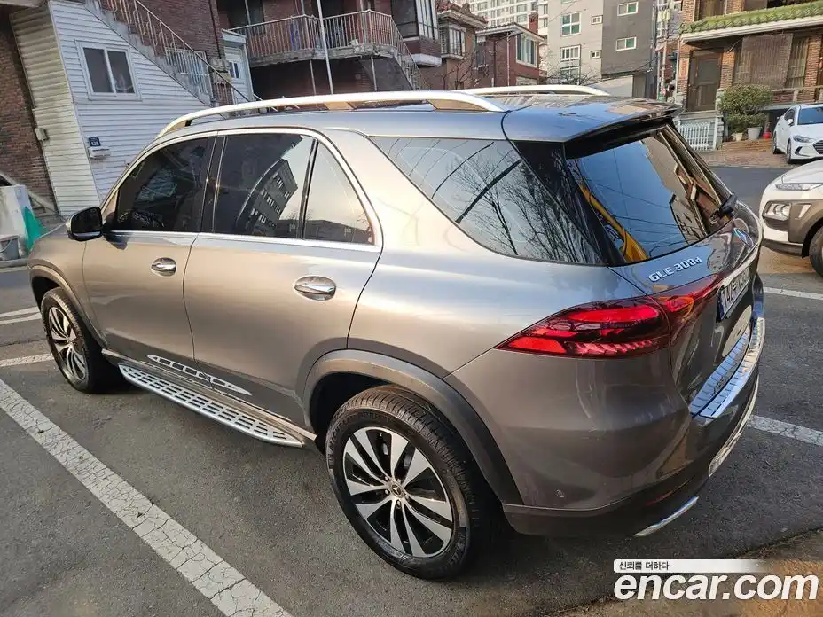 Mercedes-Benz GLE-Class 2024 2.0 Автомат в Москве № 194150, фото 5