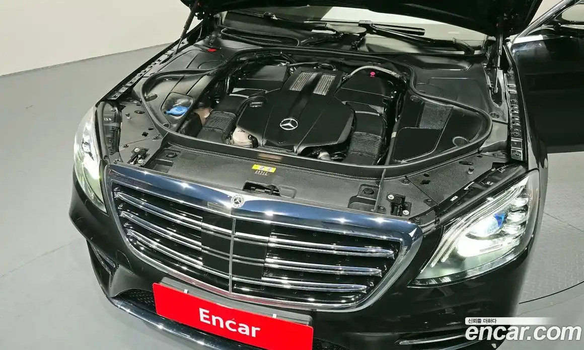 Mercedes-Benz S-Class 2018 3.0 Автомат в Москве № 194487, фото 17