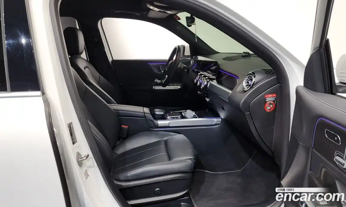 Mercedes-Benz GLB-Class 2021 2.0 Автомат в Москве № 194633, фото 13