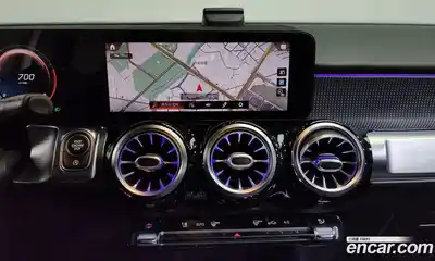 Mercedes-Benz GLB-Class 2021 2.0 Автомат в Москве № 194633, миниатюра 7