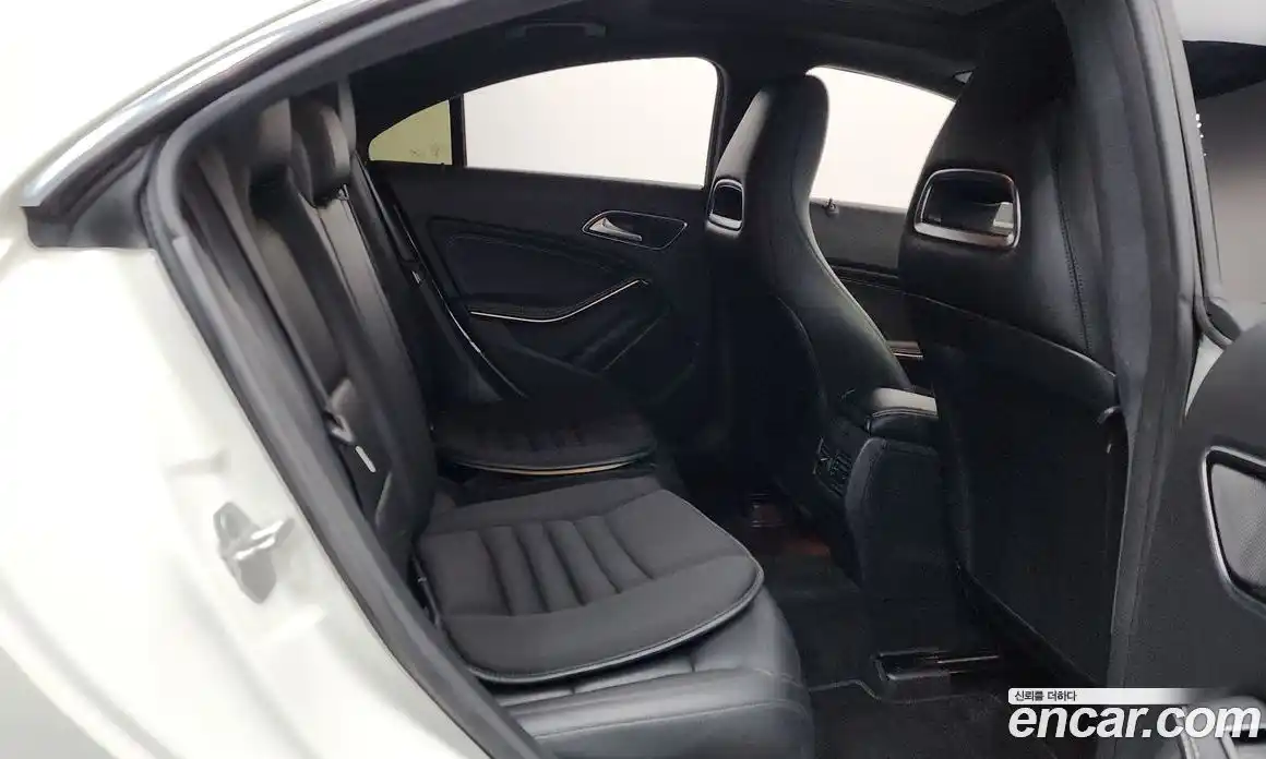 Mercedes-Benz CLA-Class 2015 2.1 Автомат в Москве № 195069, фото 3