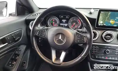 Mercedes-Benz CLA-Class 2015 2.1 Автомат в Москве № 195069, миниатюра 4