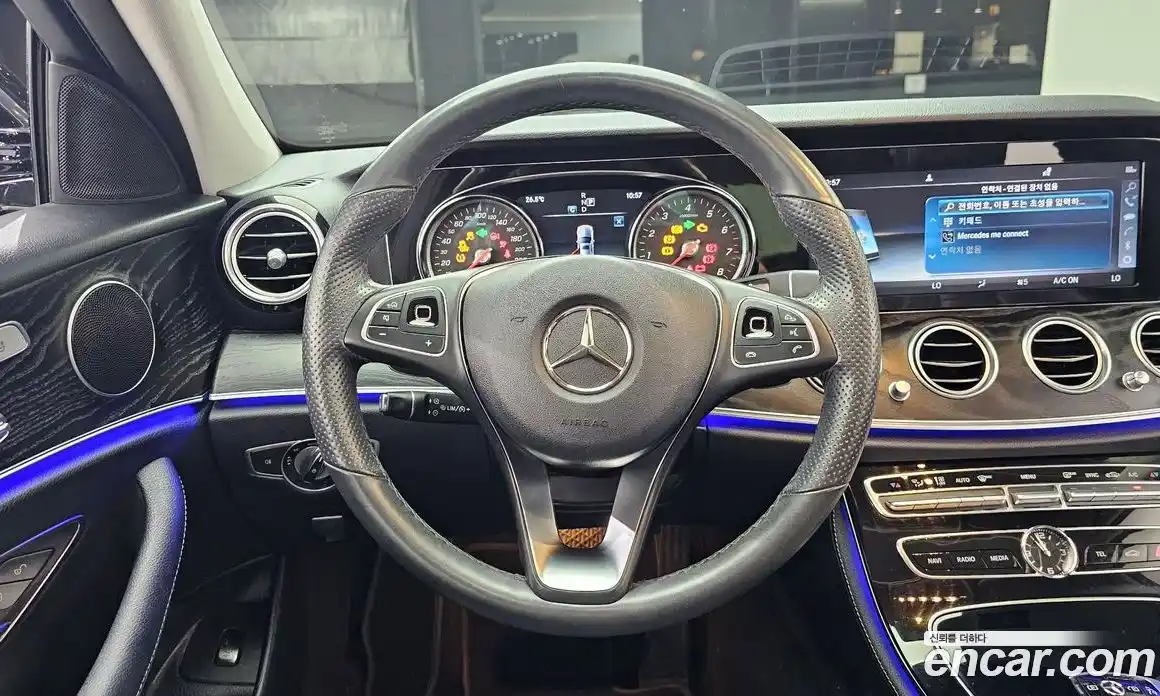 Mercedes-Benz E-Class 2018 2.0 Автомат в Москве № 195179, фото 19