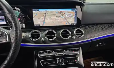 Mercedes-Benz E-Class 2018 2.0 Автомат в Москве № 195179, миниатюра 5