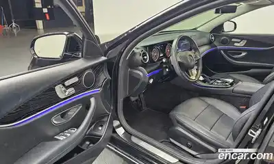 Mercedes-Benz E-Class 2018 2.0 Автомат в Москве № 195179, миниатюра 9