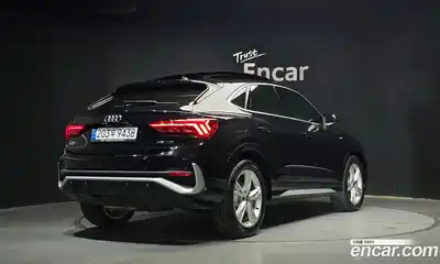 Audi Q3 2023 2.0 Автомат в Москве № 195229, миниатюра 2