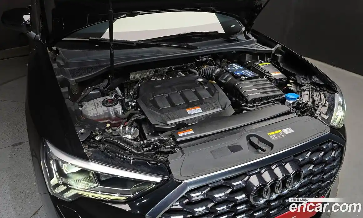 Audi Q3 2023 2.0 Автомат в Москве № 195229, фото 6