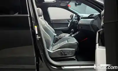 Audi Q3 2023 2.0 Автомат в Москве № 195229, миниатюра 10