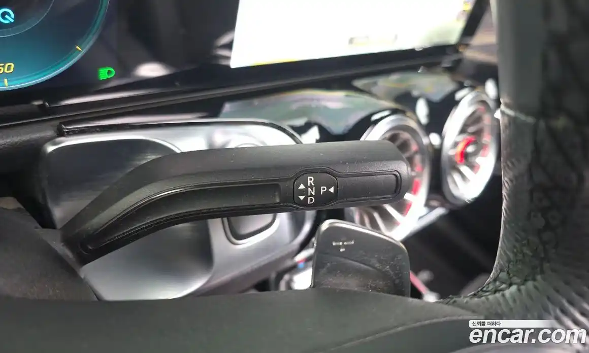 Mercedes-Benz EQB 2023 0.2 Автомат в Москве № 195543, фото 11