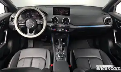 Audi Q2 2023 2.0 Автомат в Москве № 195913, миниатюра 2