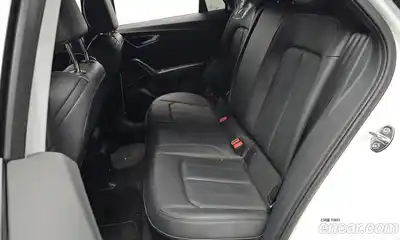 Audi Q2 2023 2.0 Автомат в Москве № 195913, миниатюра 8