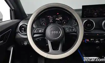 Audi Q2 2023 2.0 Автомат в Москве № 195913, миниатюра 9