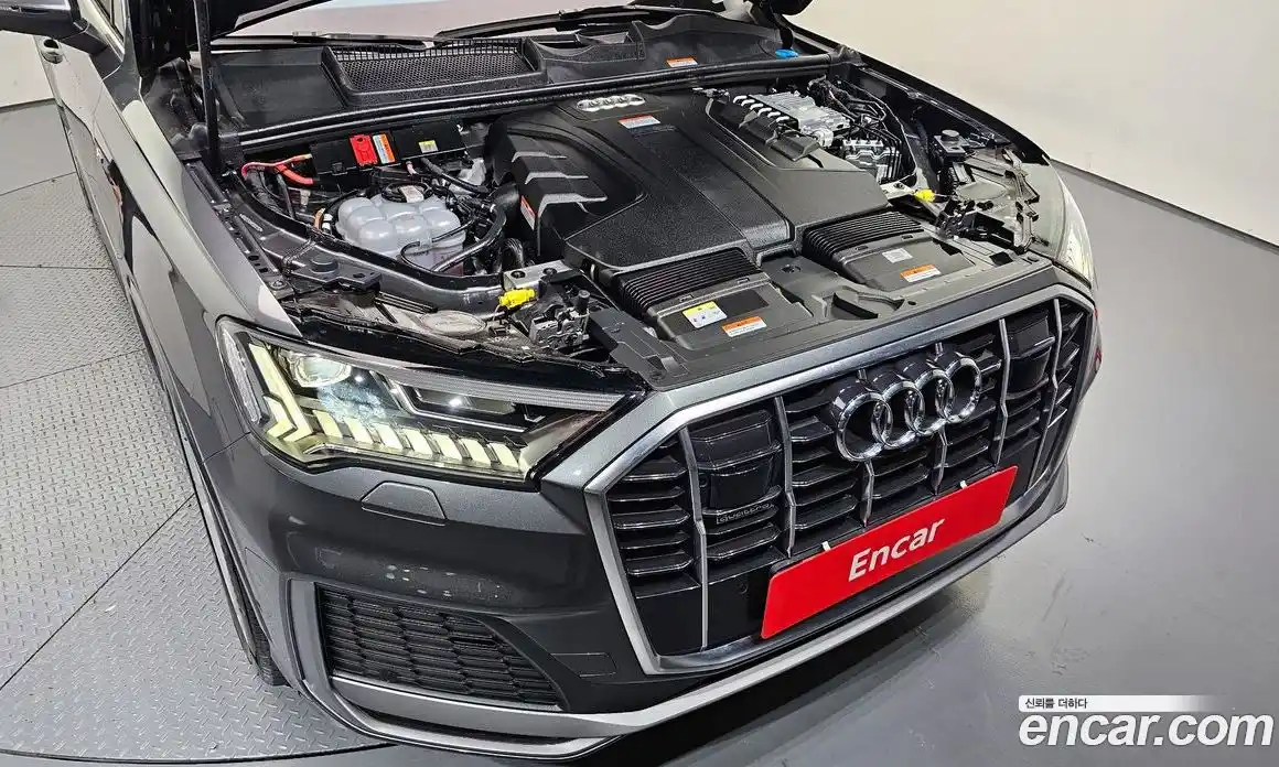 Audi Q7 2023 3.0 Автомат в Москве № 195931, фото 8