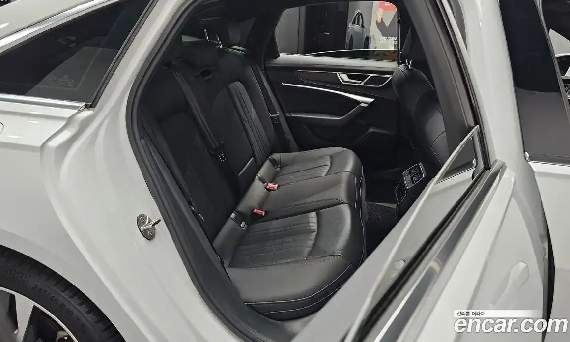 Audi A6 2022 2.0 Автомат в Москве № 195949, фото 14