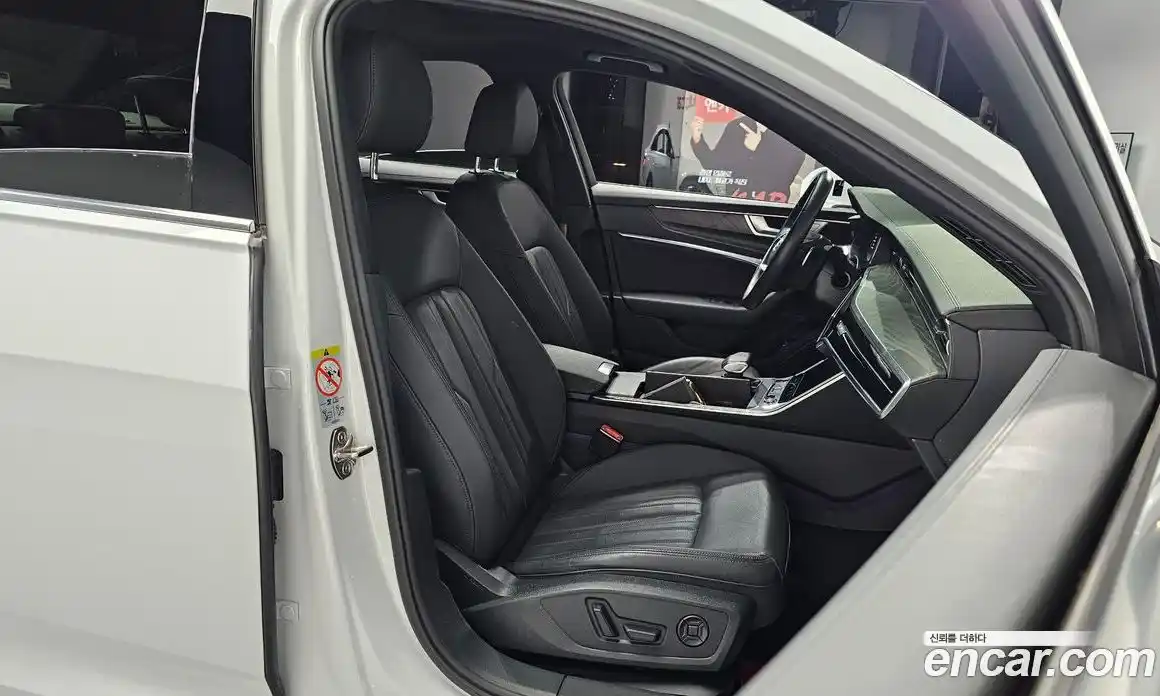 Audi A6 2022 2.0 Автомат в Москве № 195949, фото 6