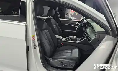 Audi A6 2022 2.0 Автомат в Москве № 195949, миниатюра 6