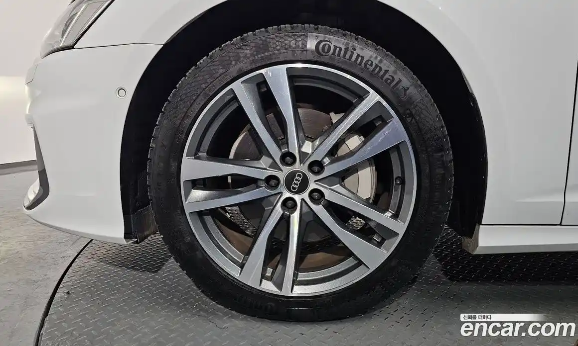 Audi A6 2022 2.0 Автомат в Москве № 195949, фото 9