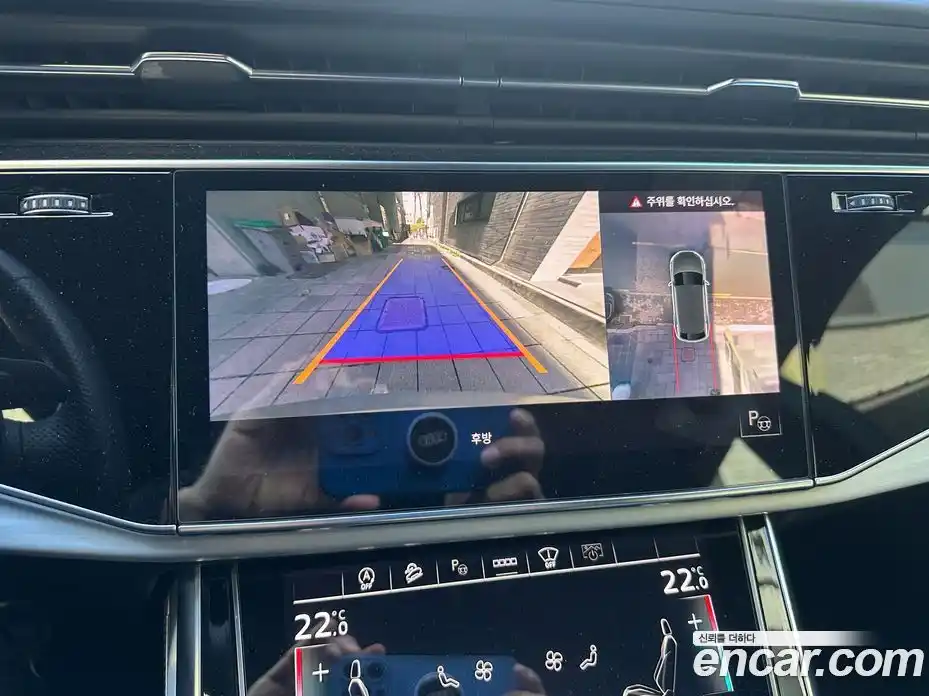 Audi Q8 2021 3.0 Автомат в Москве № 196821, фото 16