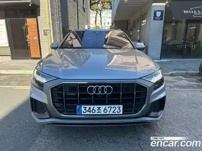 Audi Q8 2021 3.0 Автомат в Москве № 196821, миниатюра 2