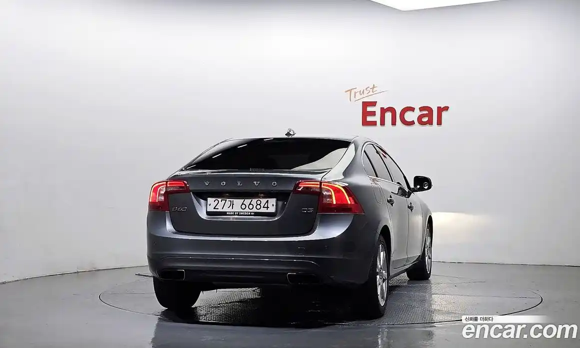 Volvo S60 2018 2.0 Автомат в Москве № 196928, фото 17