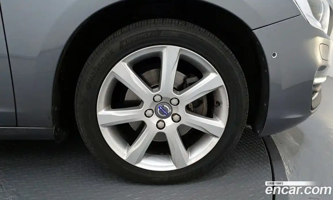 Volvo S60 2018 2.0 Автомат в Москве № 196928, фото 19