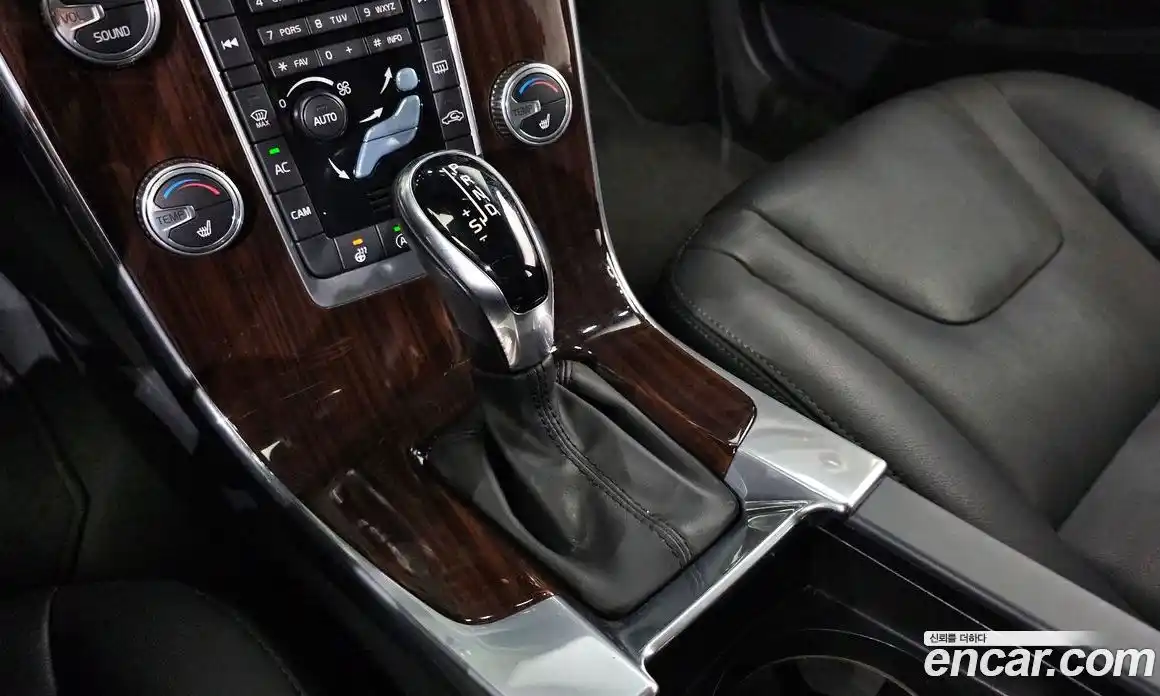 Volvo S60 2018 2.0 Автомат в Москве № 196928, фото 20