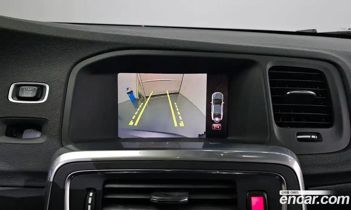 Volvo S60 2018 2.0 Автомат в Москве № 196928, фото 4