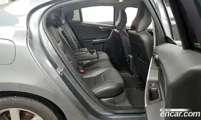 Volvo S60 2016 2.0 Автомат в Москве № 196981, миниатюра 2