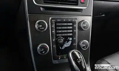 Volvo S60 2016 2.0 Автомат в Москве № 196981, миниатюра 9