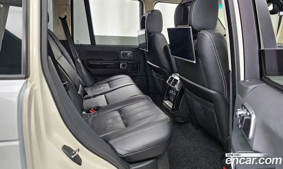 Land Rover Range-Rover 2010 5.0 Автомат в Москве № 198168, фото 12