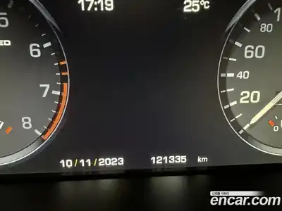 Land Rover Range-Rover 2010 5.0 Автомат в Москве № 198168, миниатюра 8