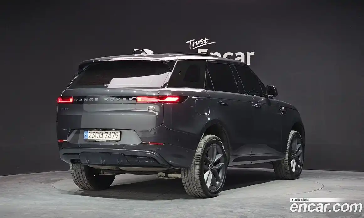 Land Rover Range-Rover Sport 2023 3.0 Автомат в Москве № 198222, фото 4