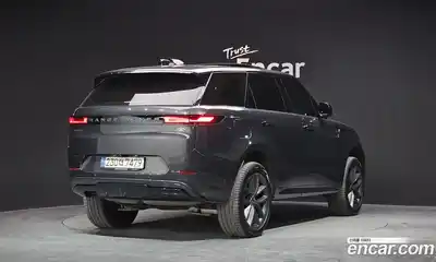 Land Rover Range-Rover Sport 2023 3.0 Автомат в Москве № 198222, миниатюра 4