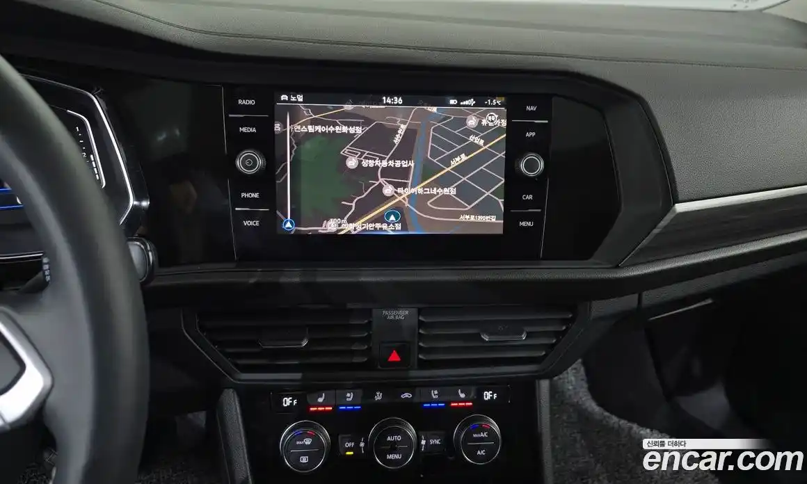 Volkswagen Jetta 2023 1.5 Автомат в Москве № 199004, фото 14