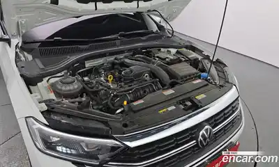 Volkswagen Jetta 2023 1.5 Автомат в Москве № 199004, миниатюра 6