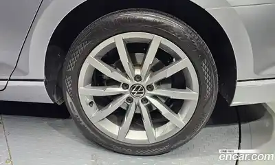 Volkswagen Passat, 2022