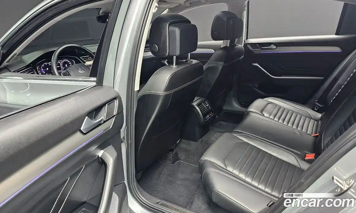 Volkswagen Passat 2022 2.0 Автомат в Москве № 199063, фото 20