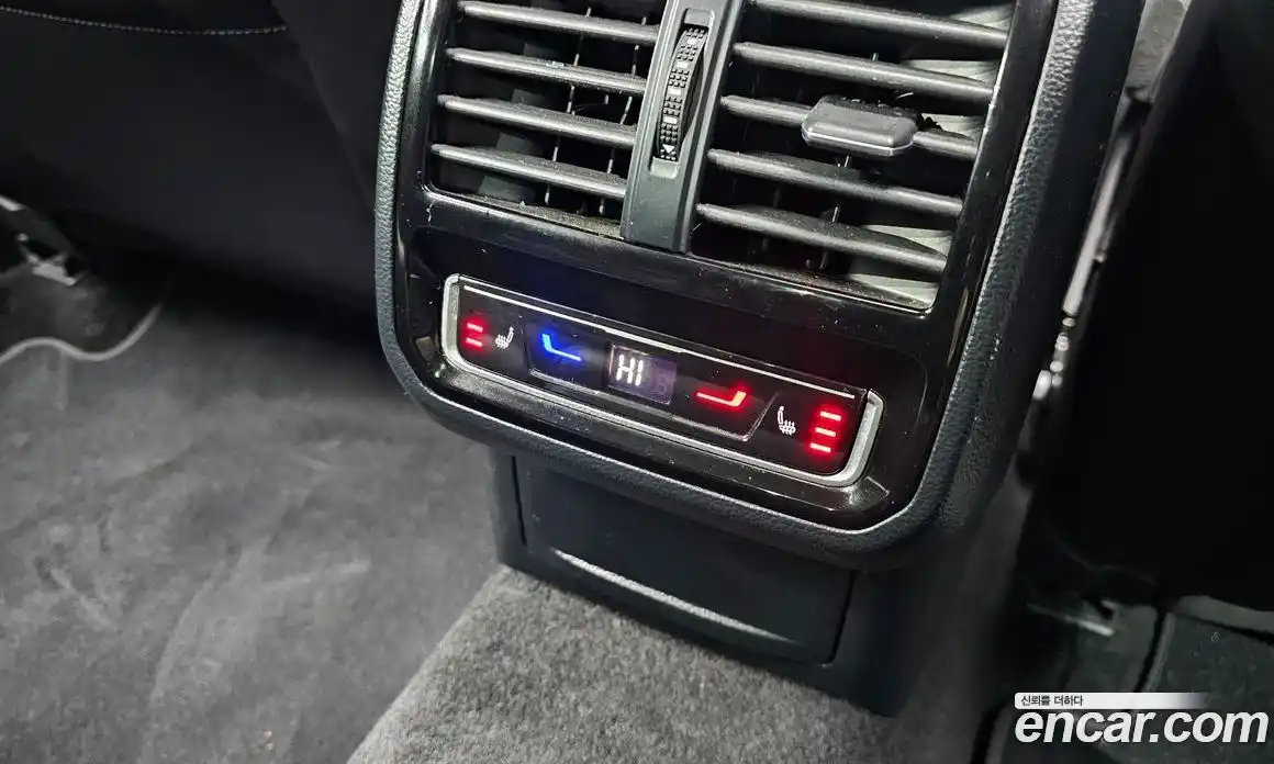 Volkswagen Passat 2022 2.0 Автомат в Москве № 199063, фото 7