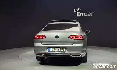 Volkswagen Passat 2022 2.0 Автомат в Москве № 199063, миниатюра 10