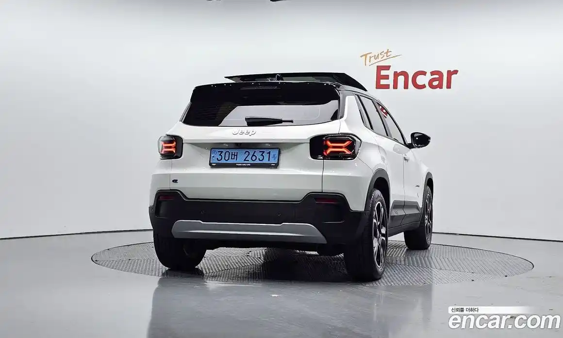 Jeep Avenger 2024 0.1 Автомат в Москве № 199384, фото 19