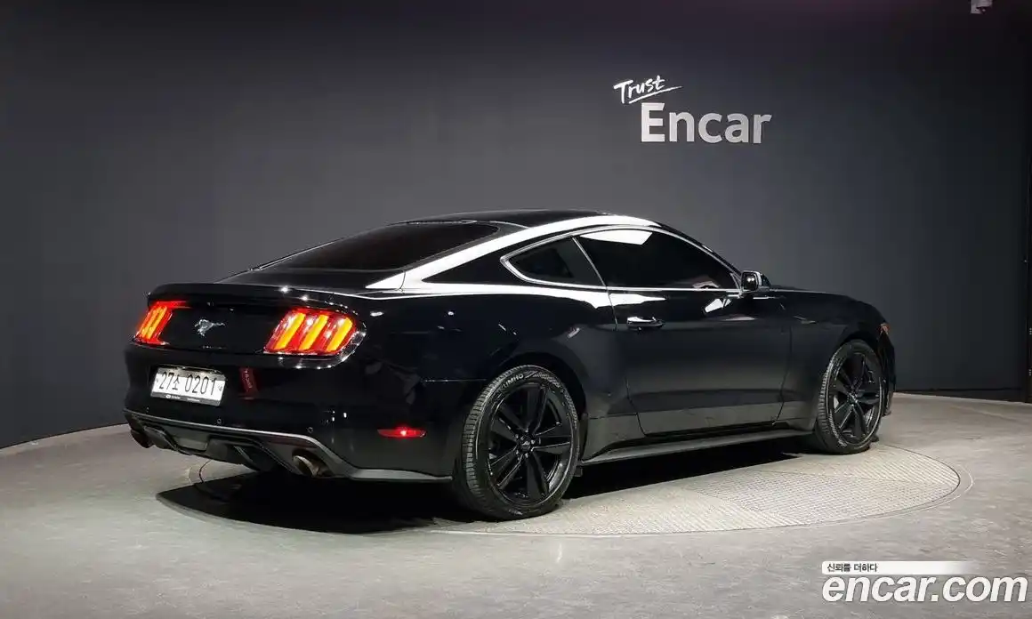 Ford Mustang 2016 2.3 Автомат в Москве № 199899, фото 14