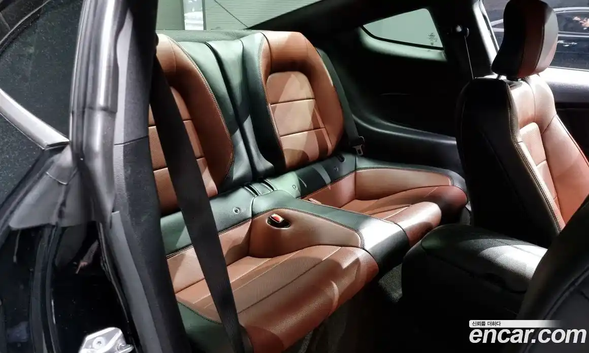 Ford Mustang 2016 2.3 Автомат в Москве № 199899, фото 16