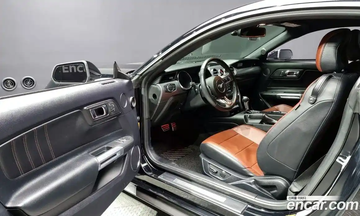 Ford Mustang 2016 2.3 Автомат в Москве № 199899, фото 8