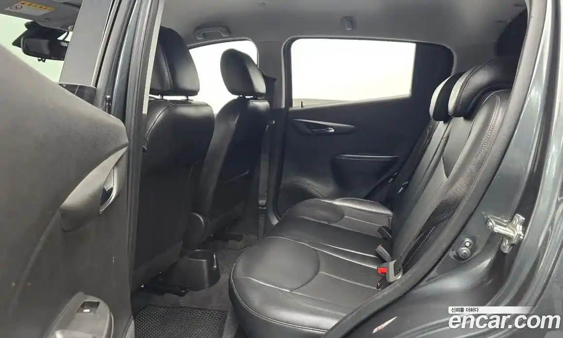 Chevrolet Spark 2017 1.0 Автомат в Москве № 201381, фото 18