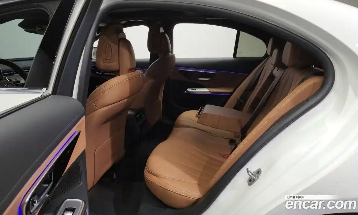 Mercedes-Benz E-Class 2024 2.0 Автомат в Москве № 202291, фото 18