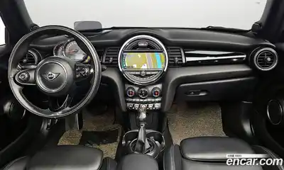 Mini Cooper Convertible 2019 1.5 Автомат в Москве № 206388, миниатюра 11