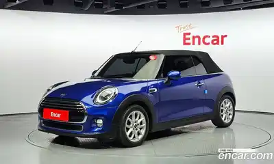 Mini Cooper Convertible 2019 1.5 Автомат в Москве № 206388, миниатюра 2