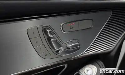 Mercedes-Benz EQC 2020 0.2 Автомат в Москве № 209236, миниатюра 10