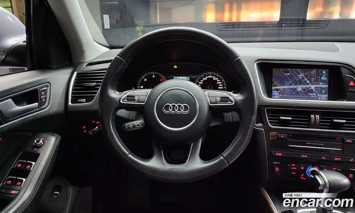Audi Q5 2013 2.0 Автомат в Москве № 212700, фото 12