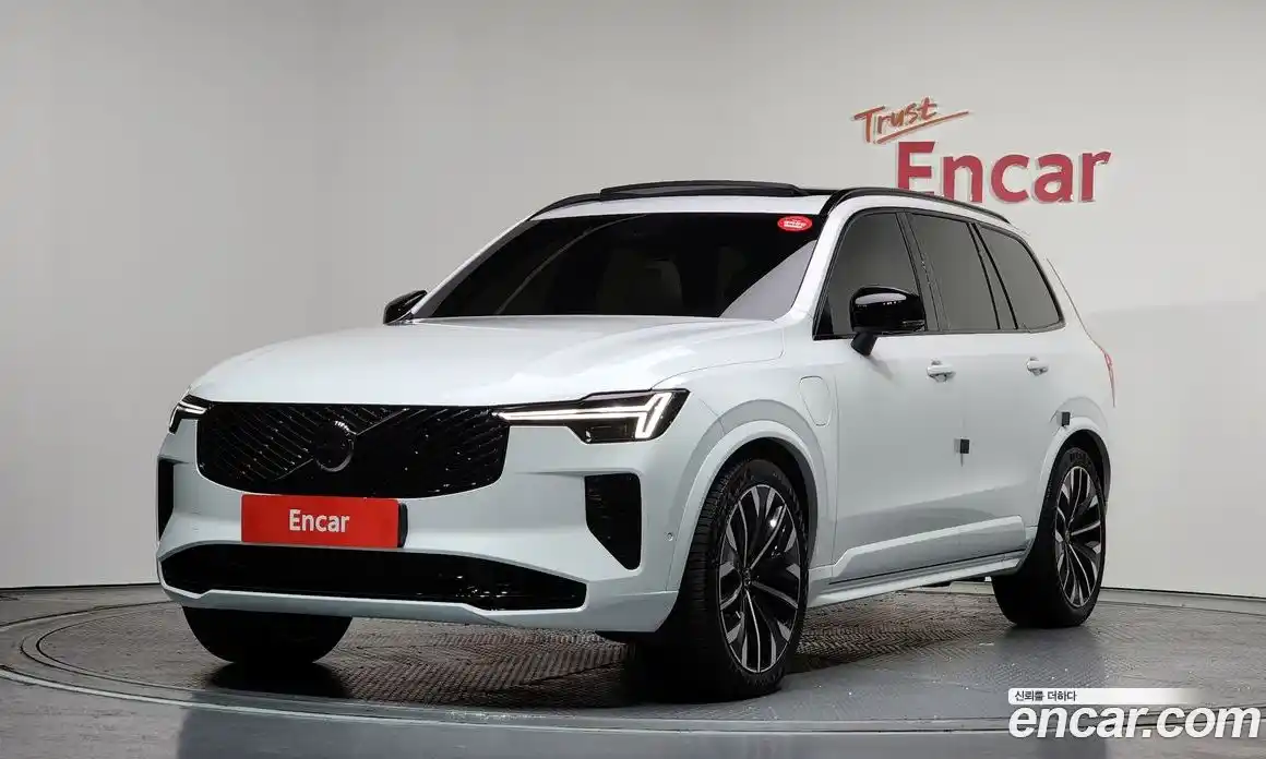 Volvo XC90 2026 2.0 Автомат в Москве № 212774, фото 18